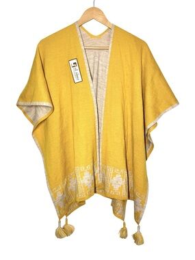 ALL ALPACA Baby Alpaca Sweater Poncho Shawl Yellow Aztec Weatern Reversible New!